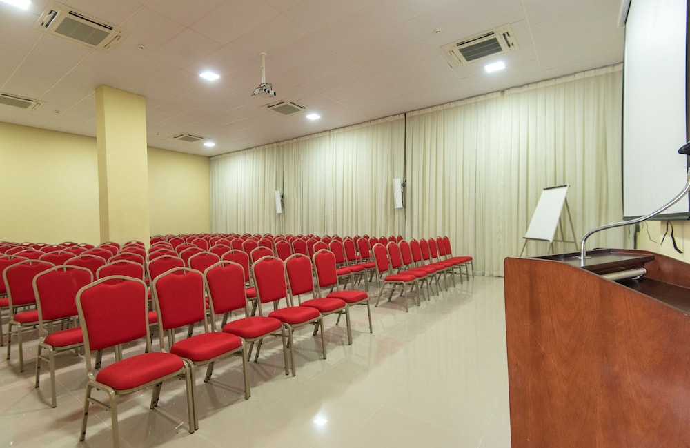 Hotel Santos Dumont Aeroporto SLZ 39/45