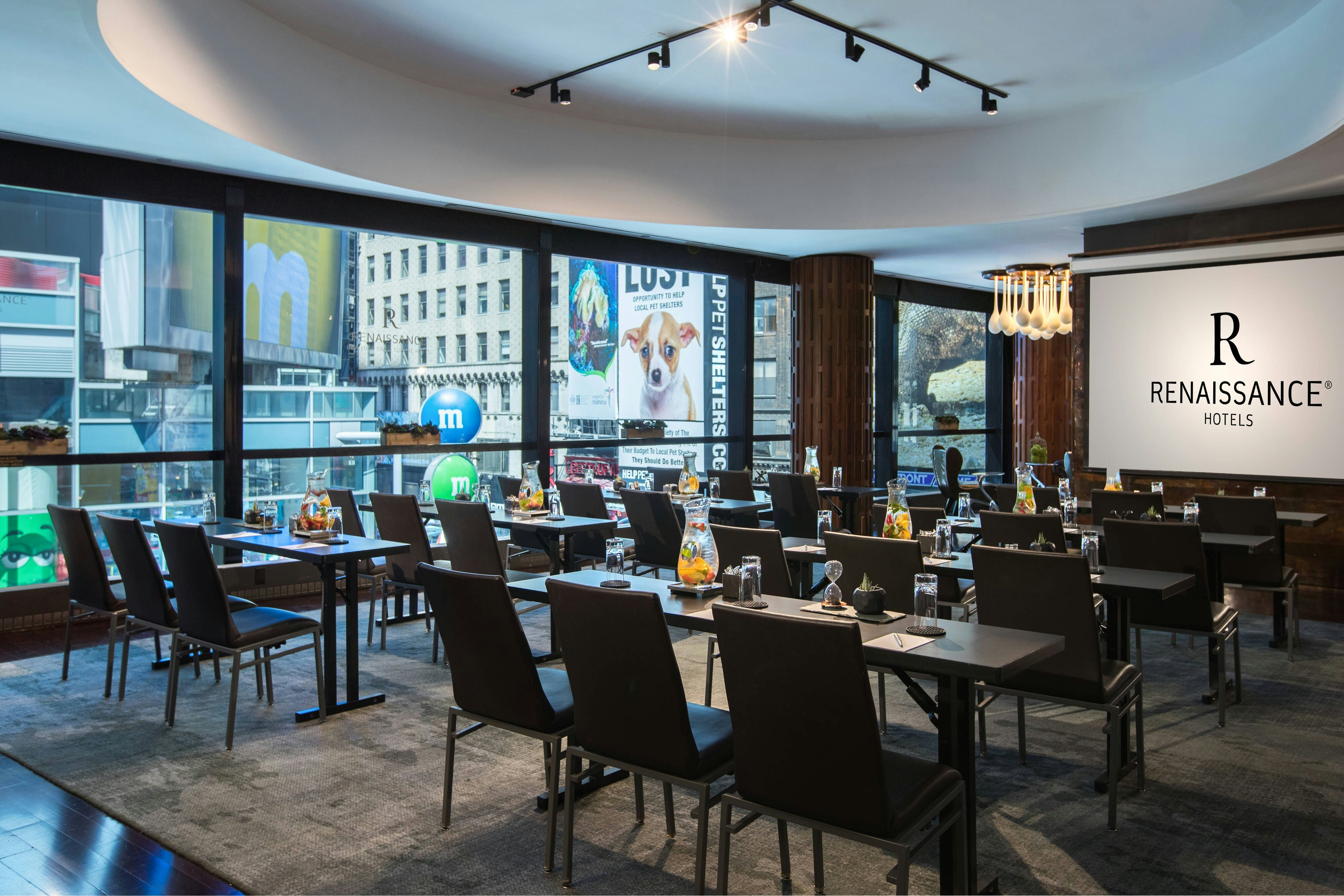 Renaissance New York Times Square Hotel 28/32