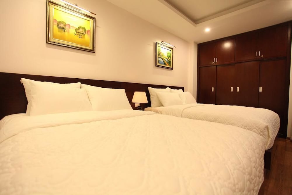 Camellia Hotel 7/35