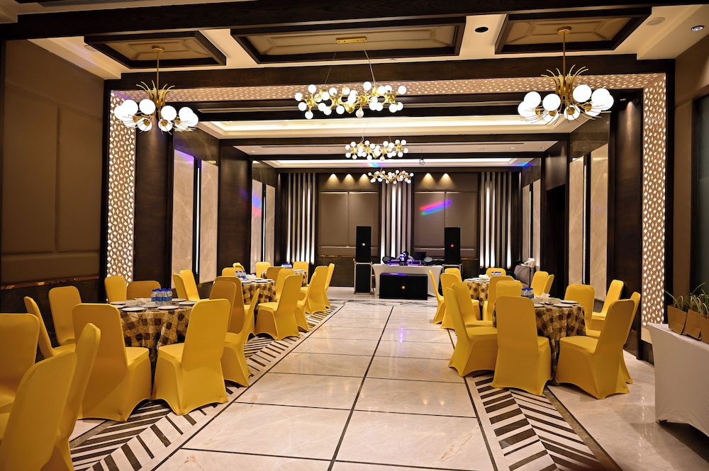 BluSalzz Residence Amritsar 62/67