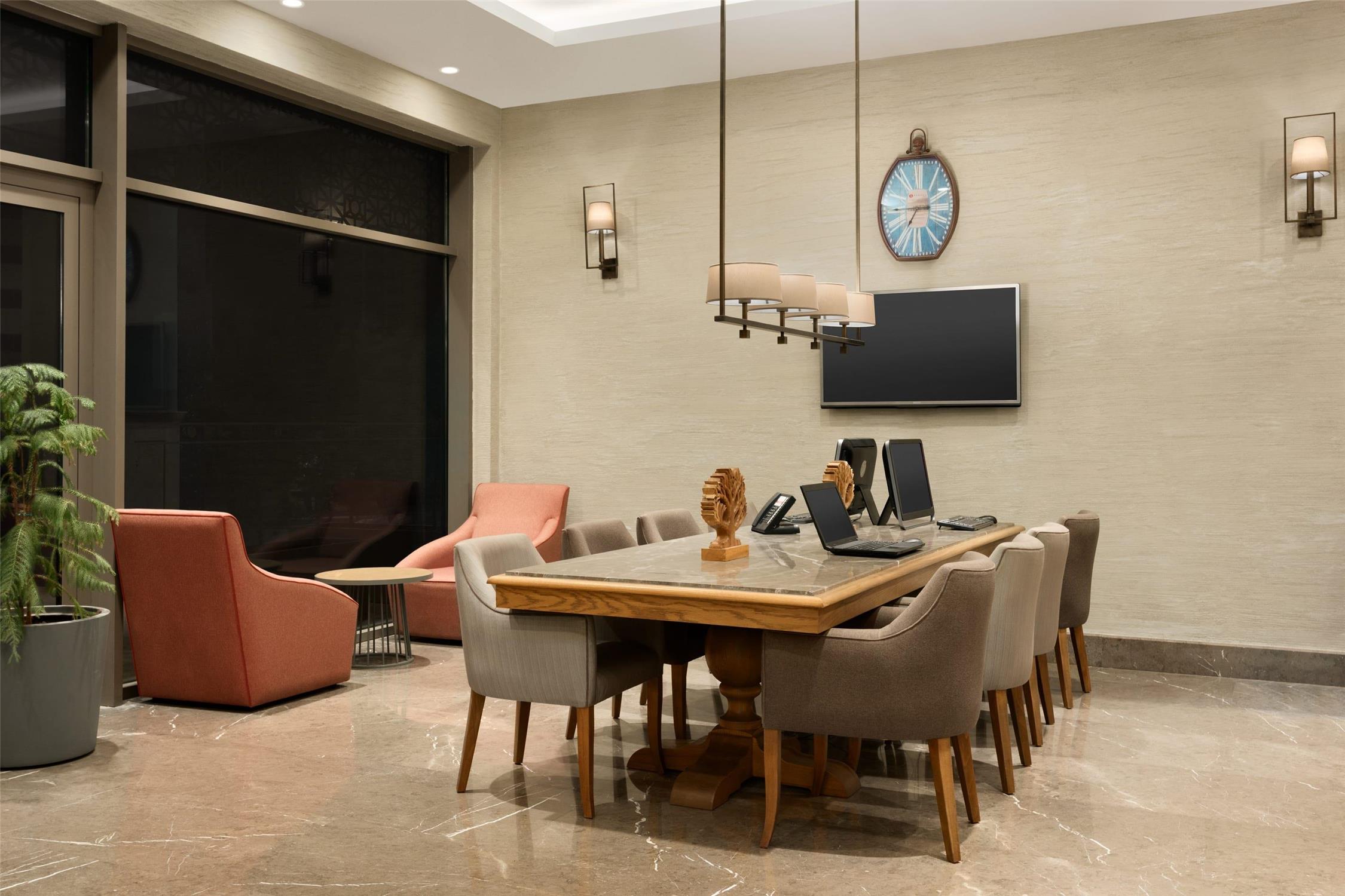 Ramada Adana 6/11