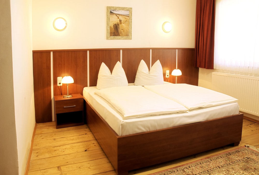ATLAS Posthotel 41/67