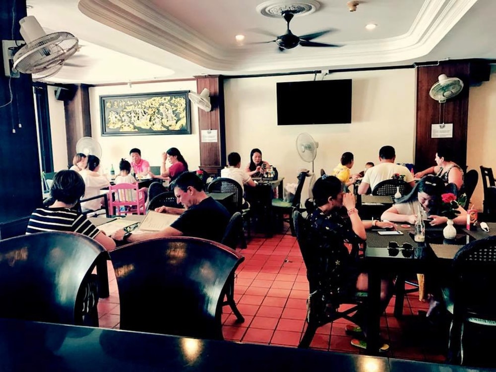Surin Bay Apartment 28/31