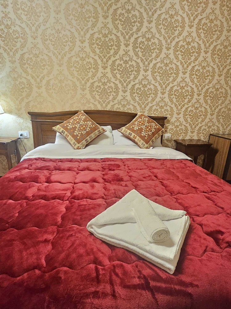 Giubileo Hotel 30/44
