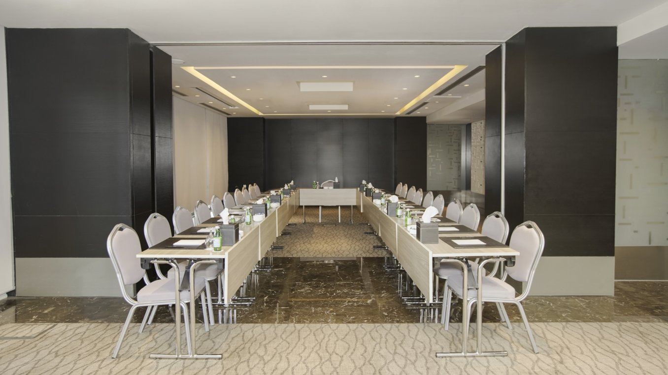 The Abdali Boulevard Hotel 41/50