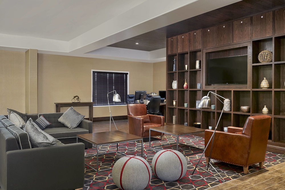 FOUR POINTS BY SHERATON REGINA 12/20