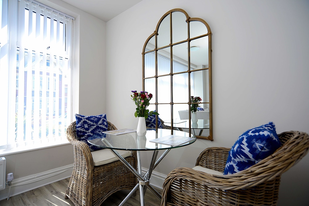 Twelve Self Serviced Apartments 35/50