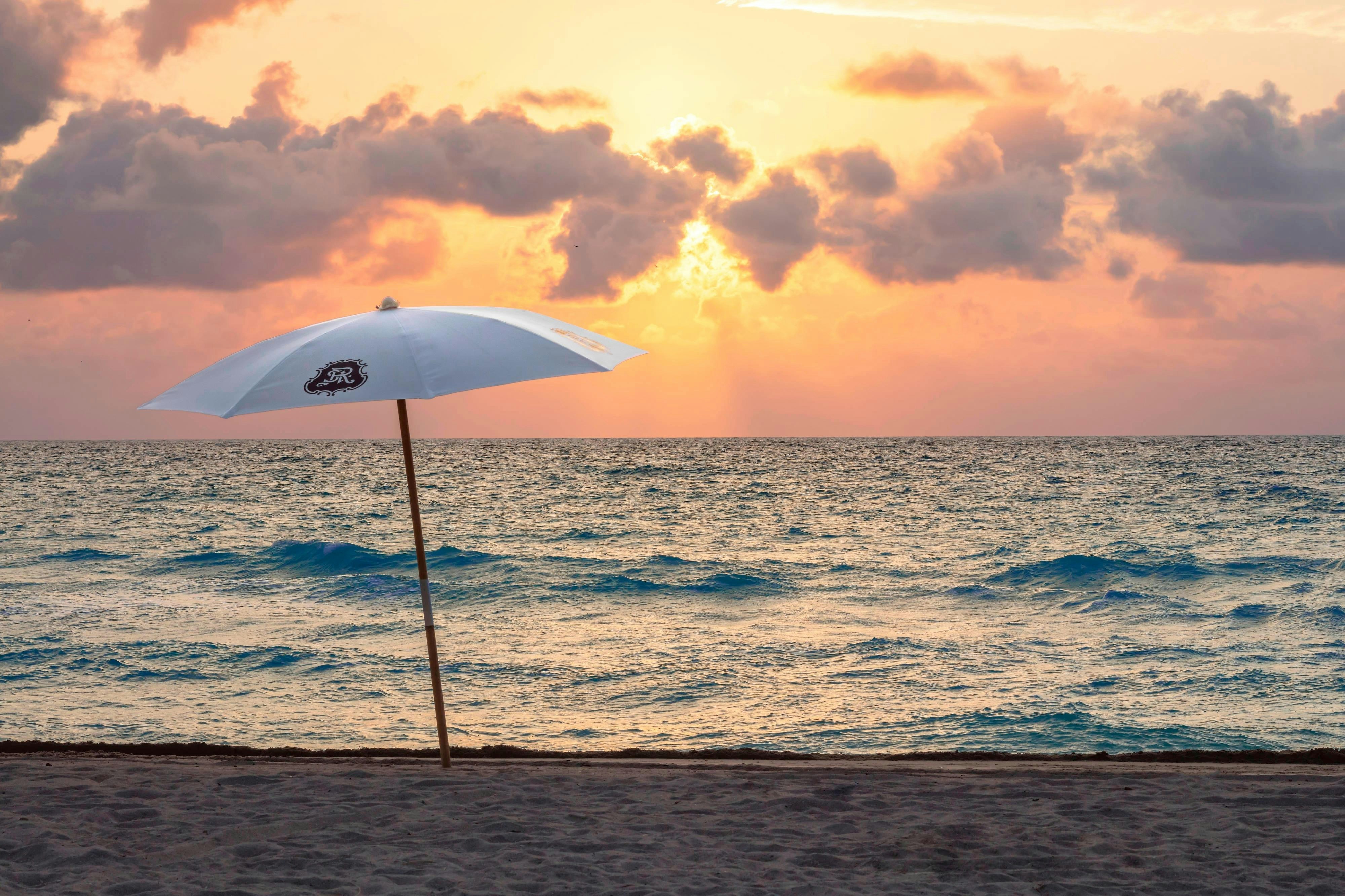 The St. Regis Bal Harbour Resort 33/42