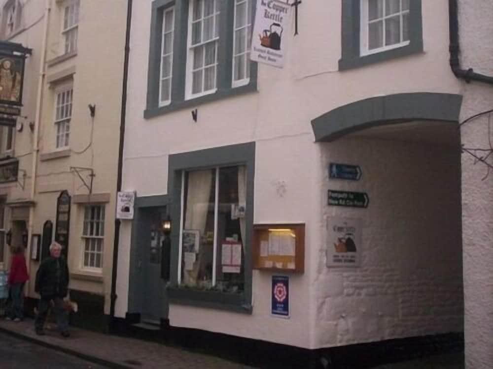 The Copper Kettle 2/11