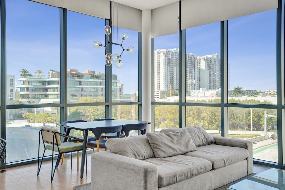 Sonder | 17WEST 58/78