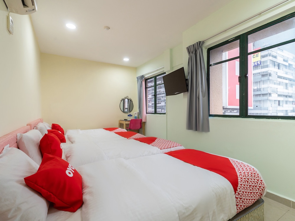 OYO 89717 Budget Star Hotel 7/32