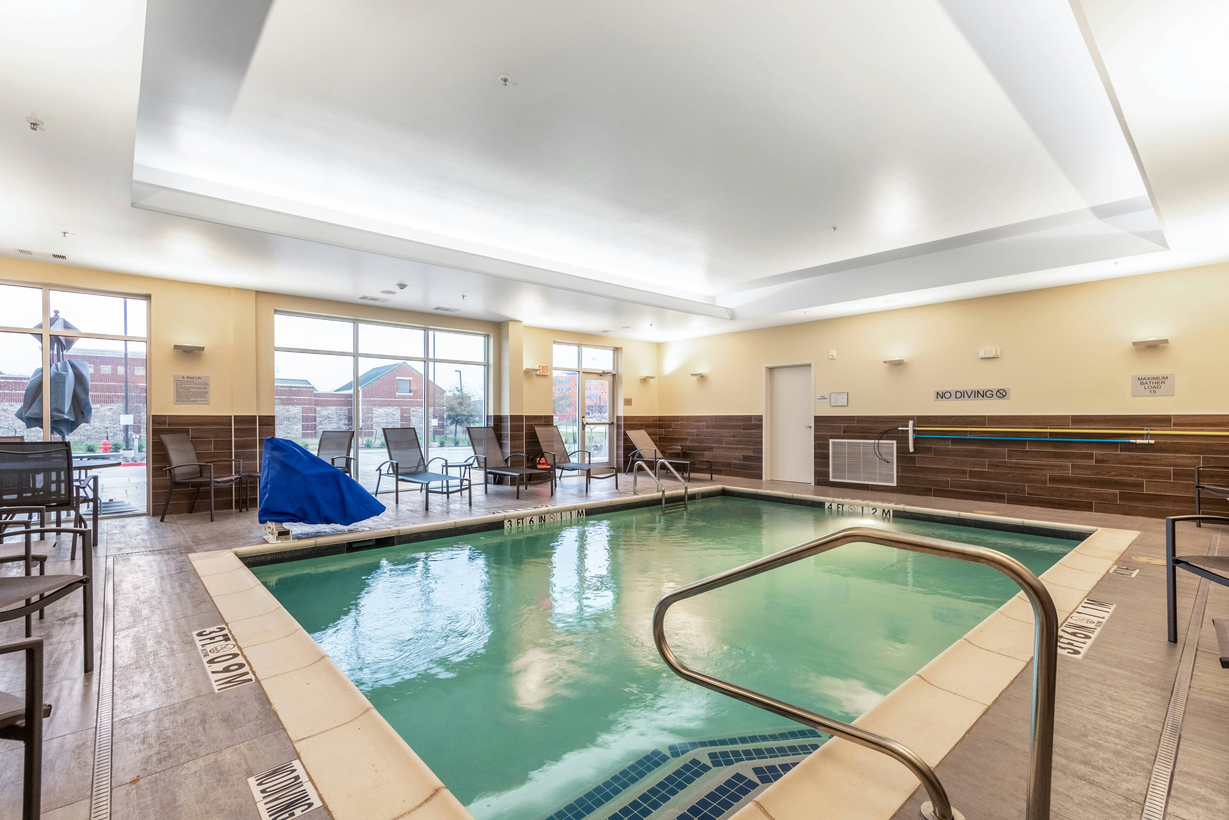 Fairfield Inn & Suites by Marriott Dallas DFW Airport North Coppell Grapevine 16/39