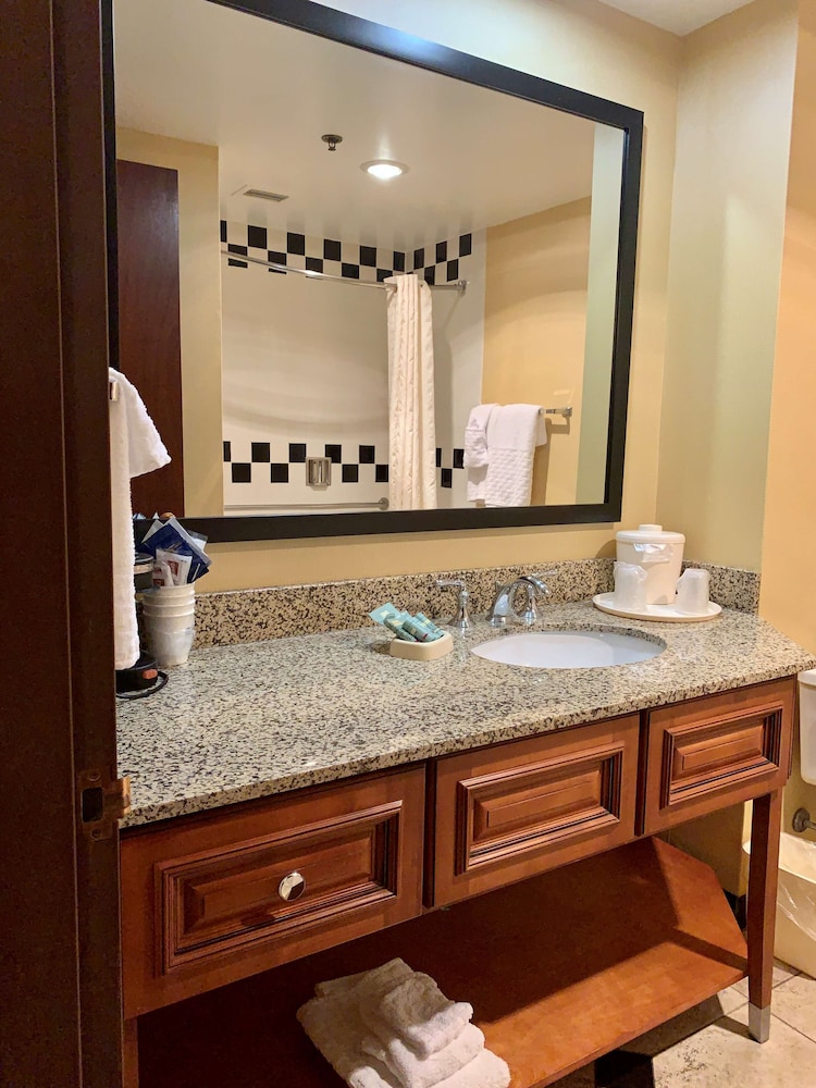 Best Western Grand Victorian Inn 12/48