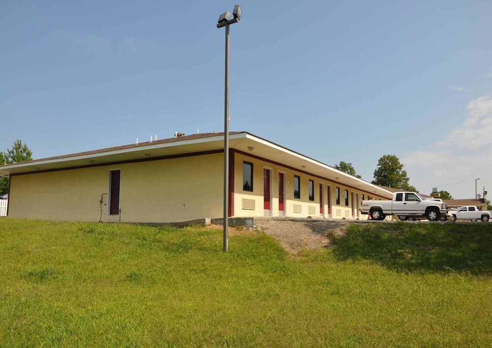 Budget Inn Ardmore 26/34