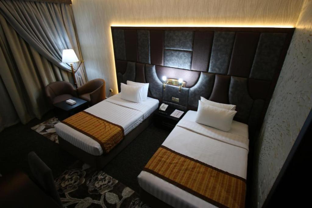 Knight Armour Hotel, Dubai