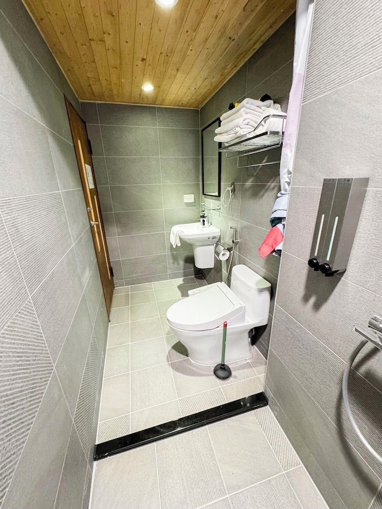 Slow Pace Tainan Hostel 31/32