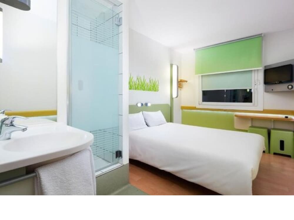 Ibis Budget Warszawa Reduta 31/54