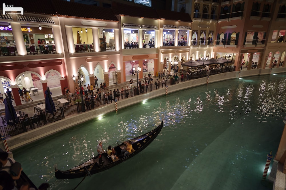 Luxe In Venice - The Venice Residences 62/68