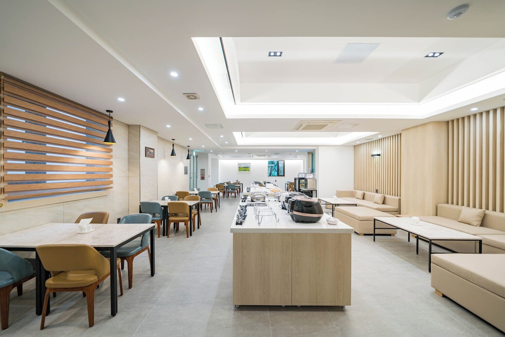 Hound Hotel Gwangju Cheomdan 19/24