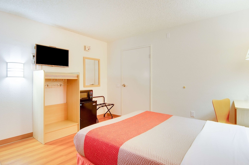 Motel6 Tacoma, WA - Fife 18/39
