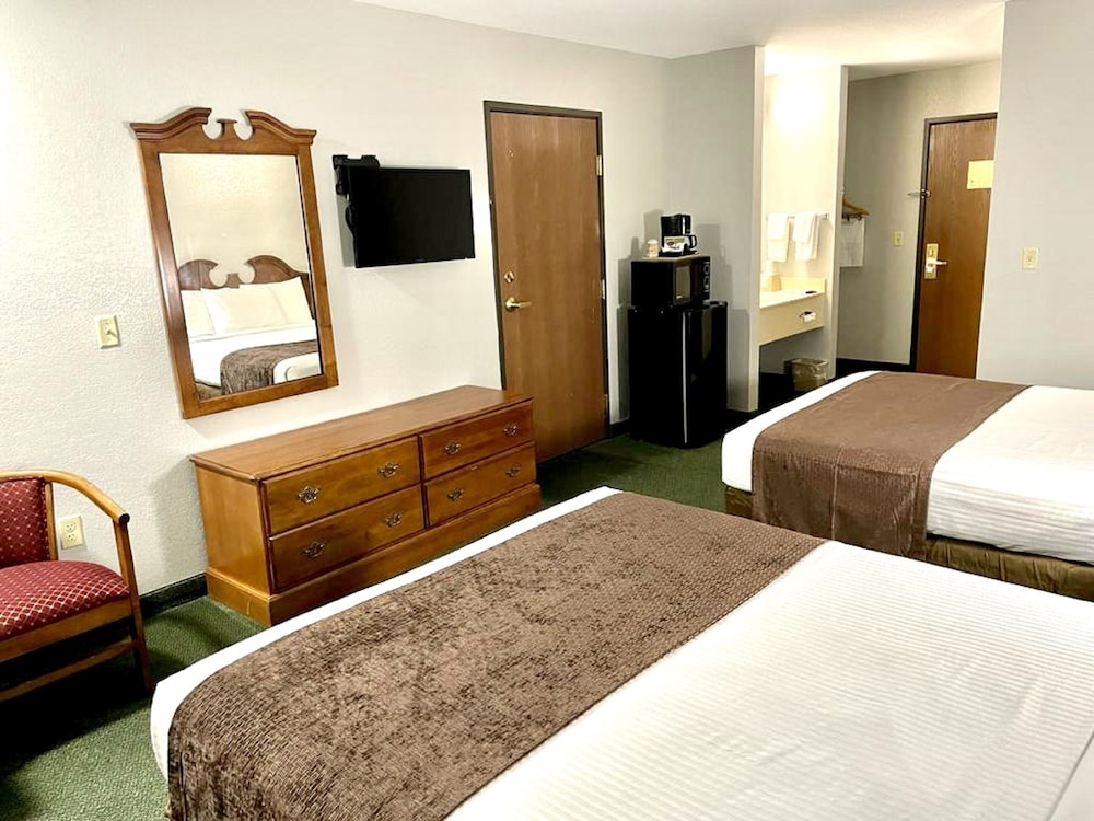 Star City Inn Suites 19/45