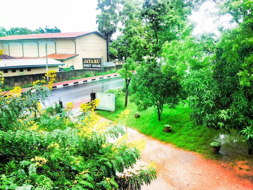 Jayaru Guest House 29/36