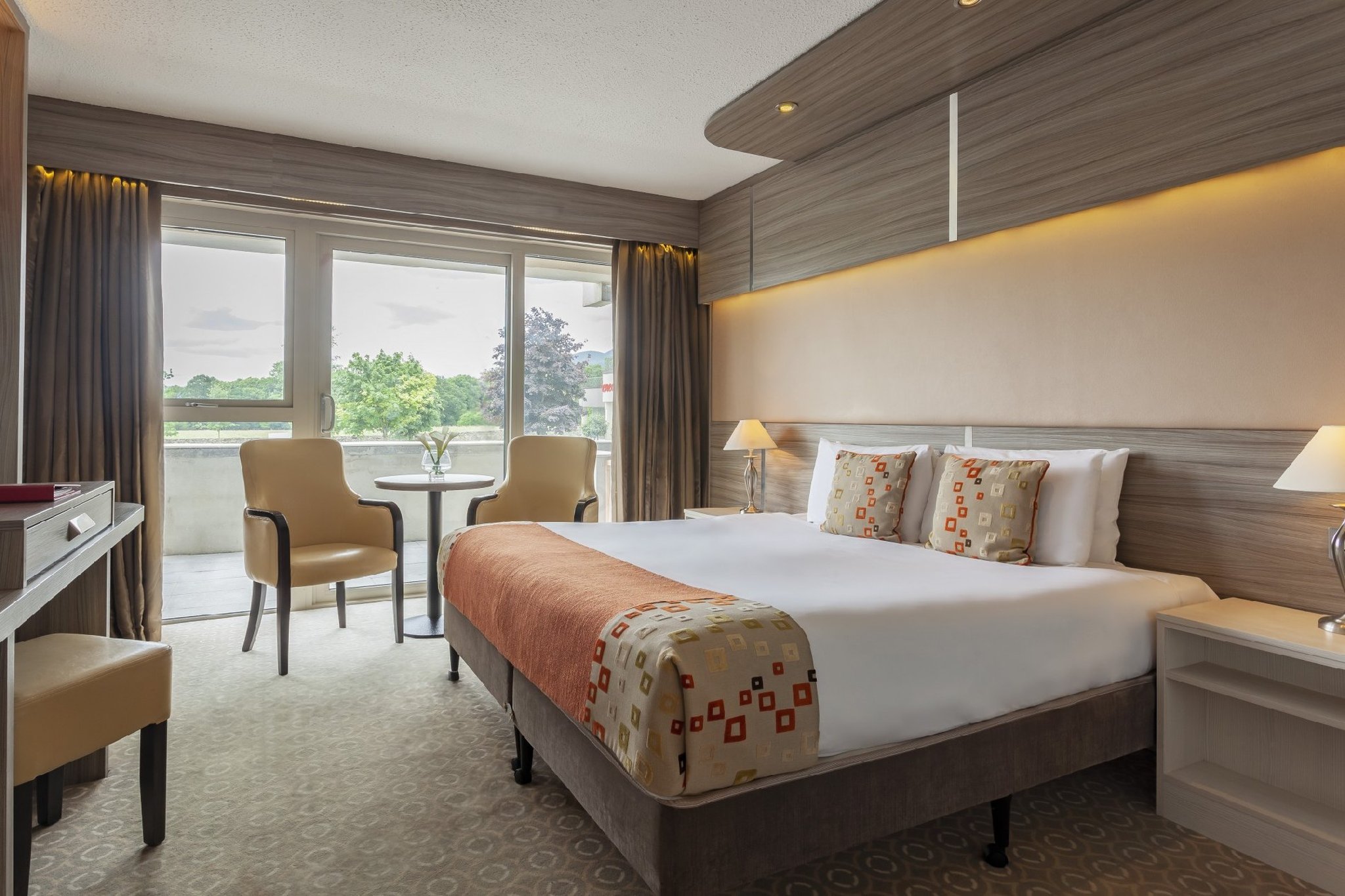 ROOM, TWIN BEDS, BALCONY