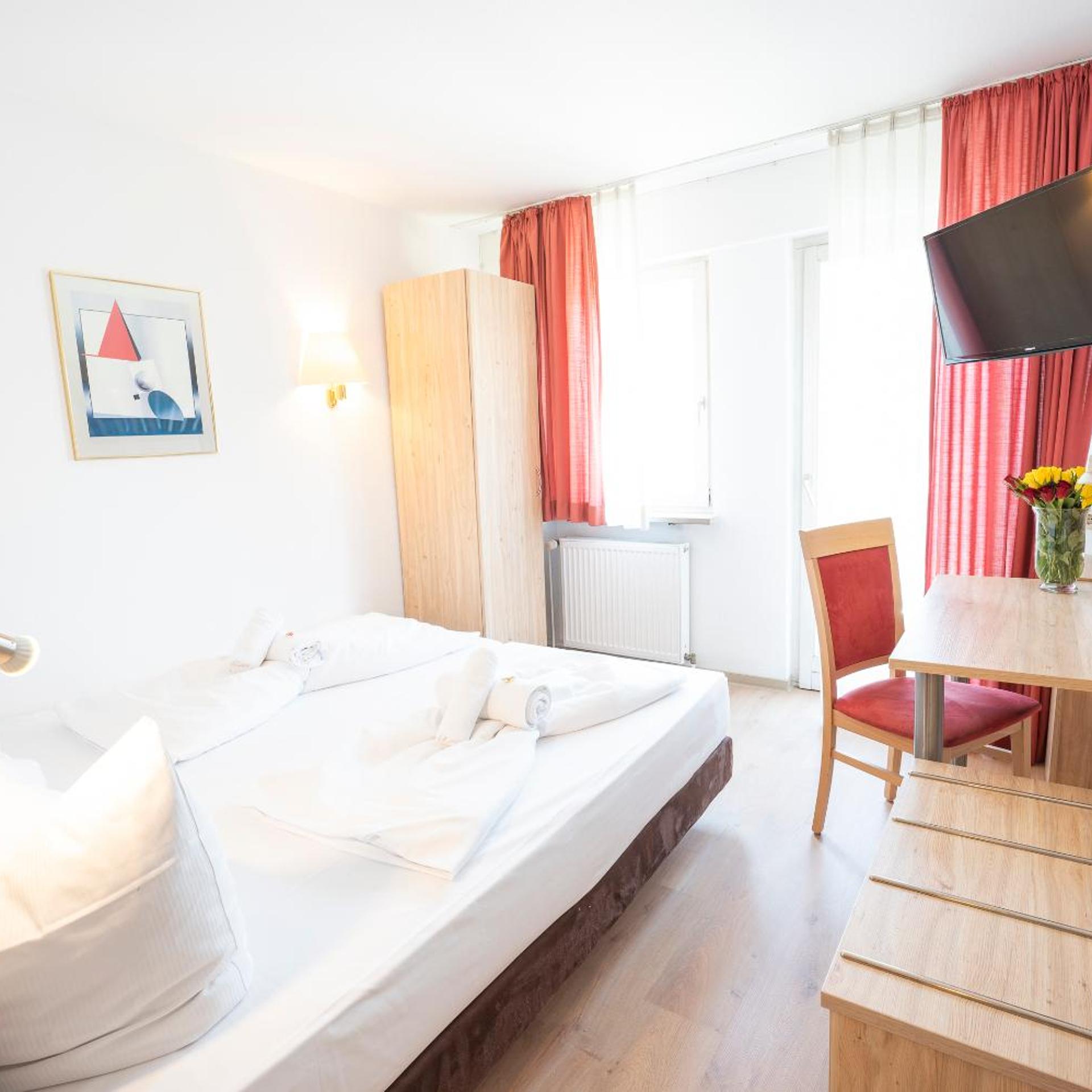 غرفة بسرير مزدوج، Hotel Astoria Am Urachplatz 4/10