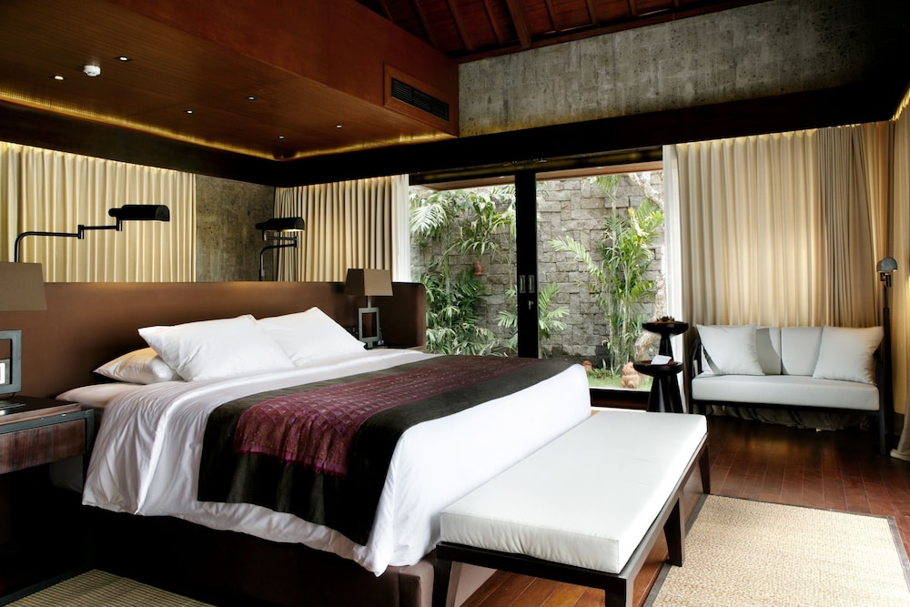 Sanctoo Suites And Villas 34/76