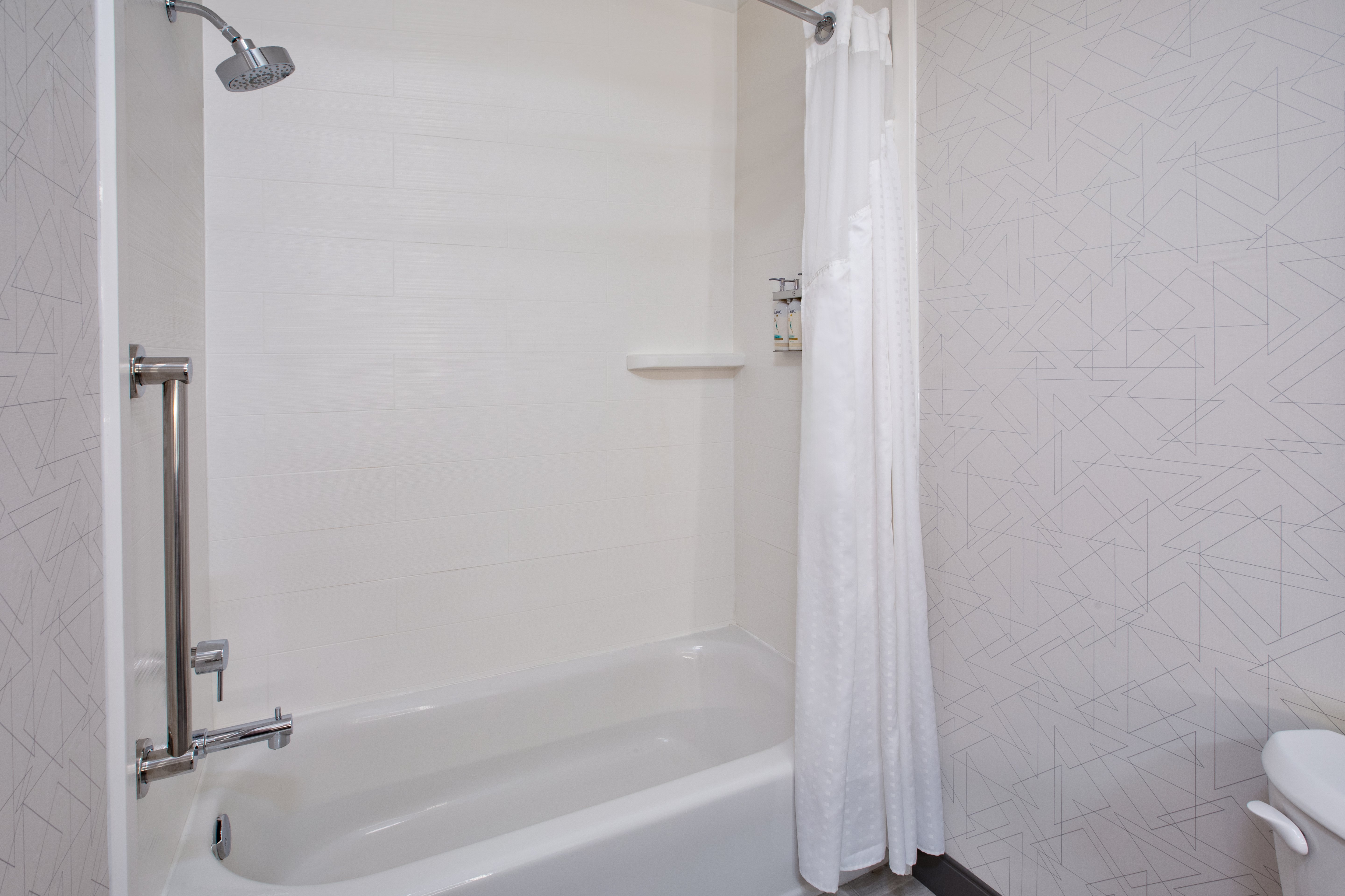 Holiday Inn Express Hotel Suites Defiance 52/52