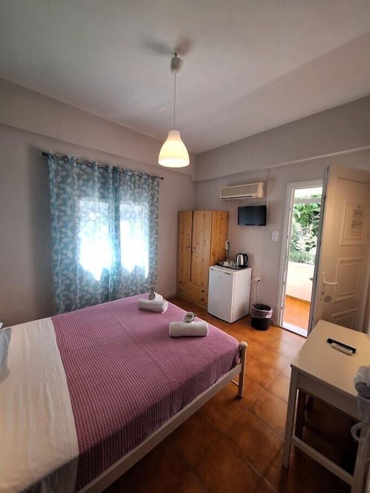 Standard, Double Bed