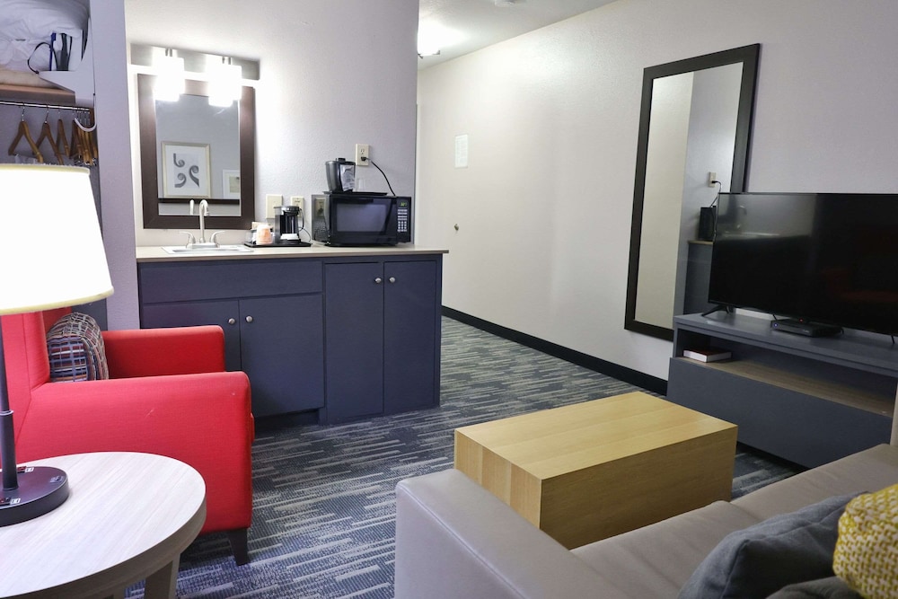 Country Inn And Suites By Radisson Sparta 40/55