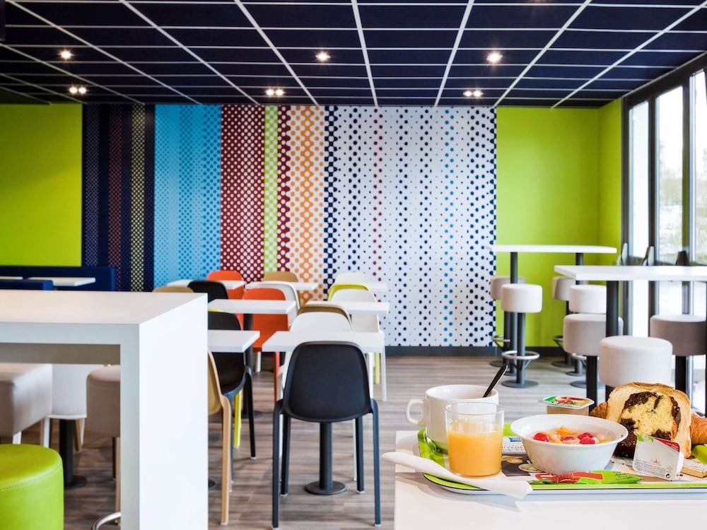 Ibis Budget Grigny Centre 33/40