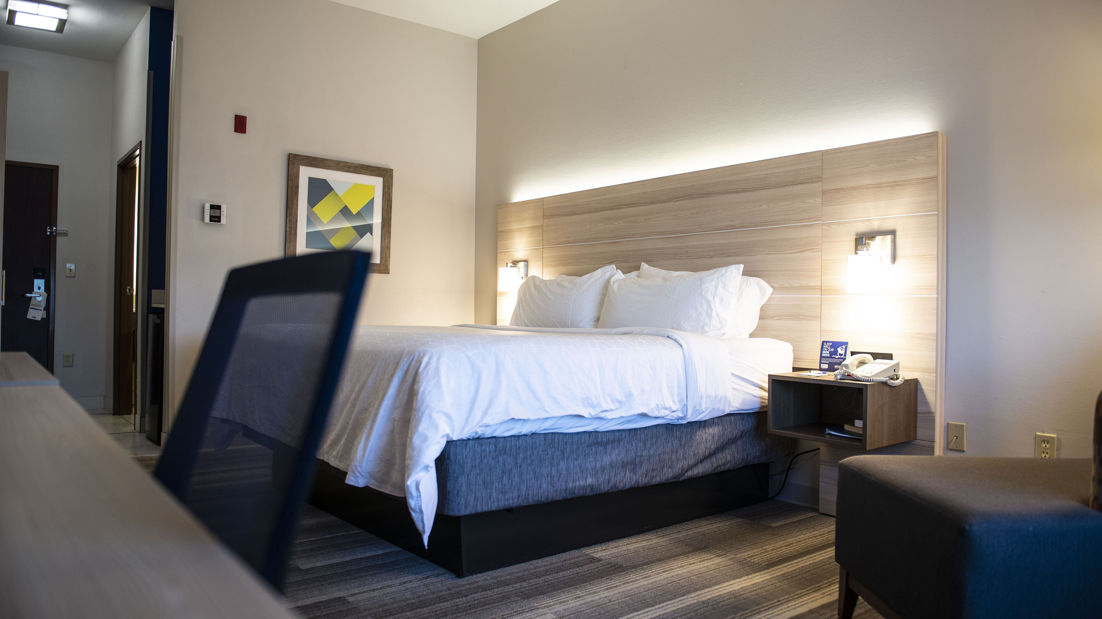 Holiday Inn Express Hotel And Suites Sedalia 30/60