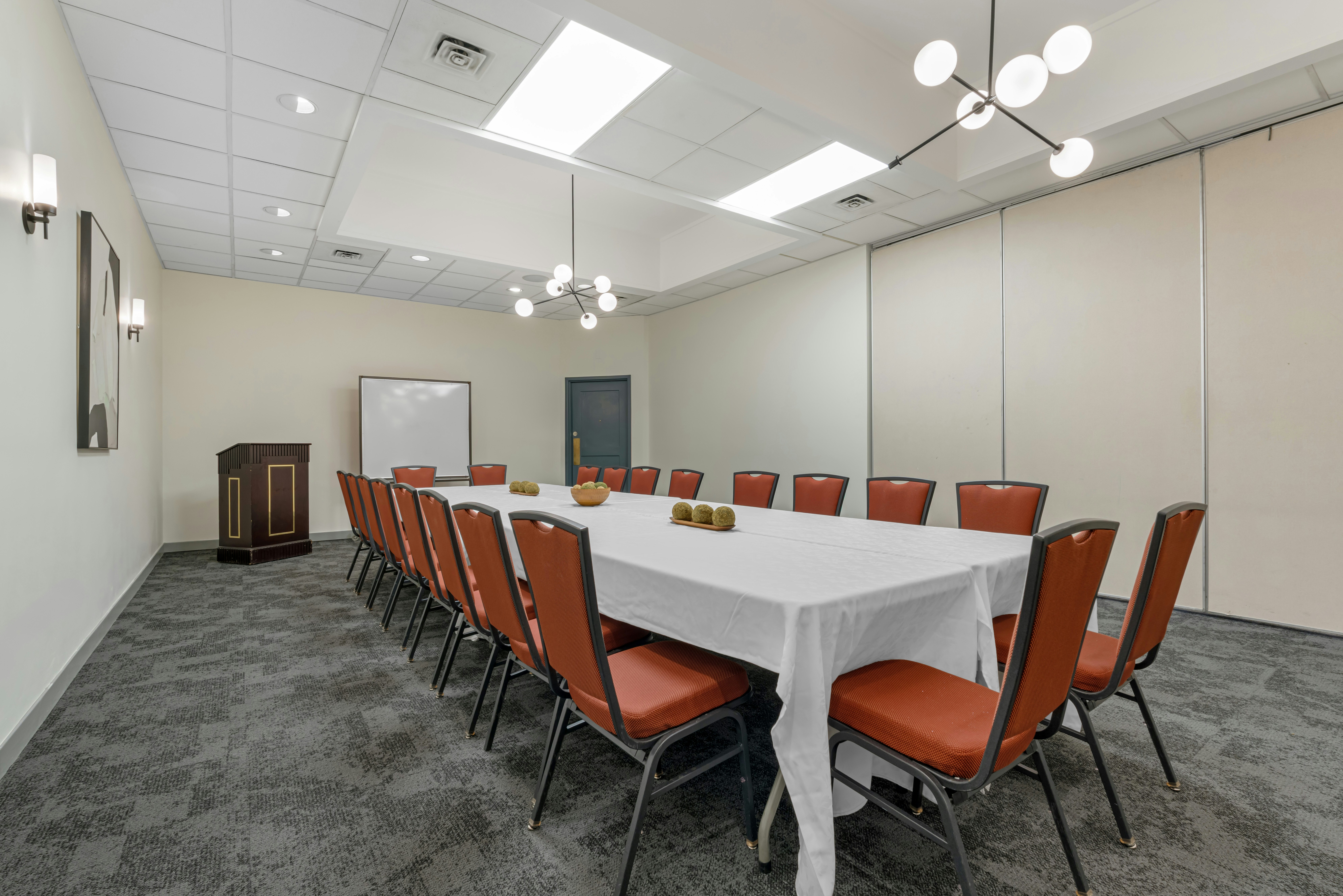 Best Western Plus Burnaby Hotel 65/76