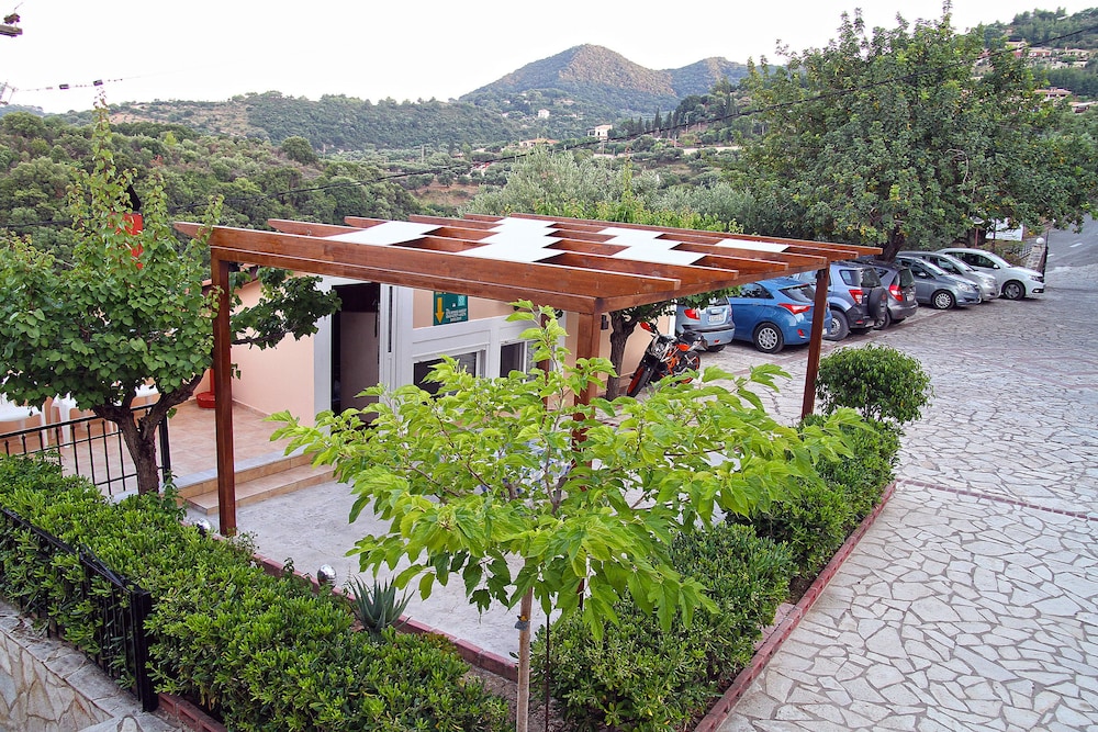 Villa Contessa 42/50