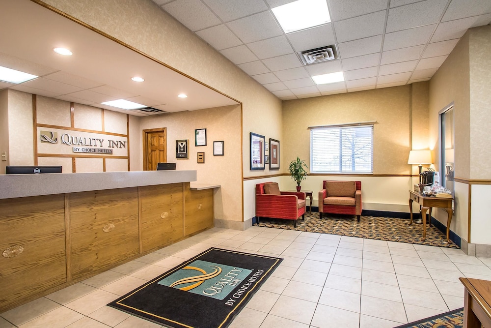 Quality Inn Morris I-80 13/45