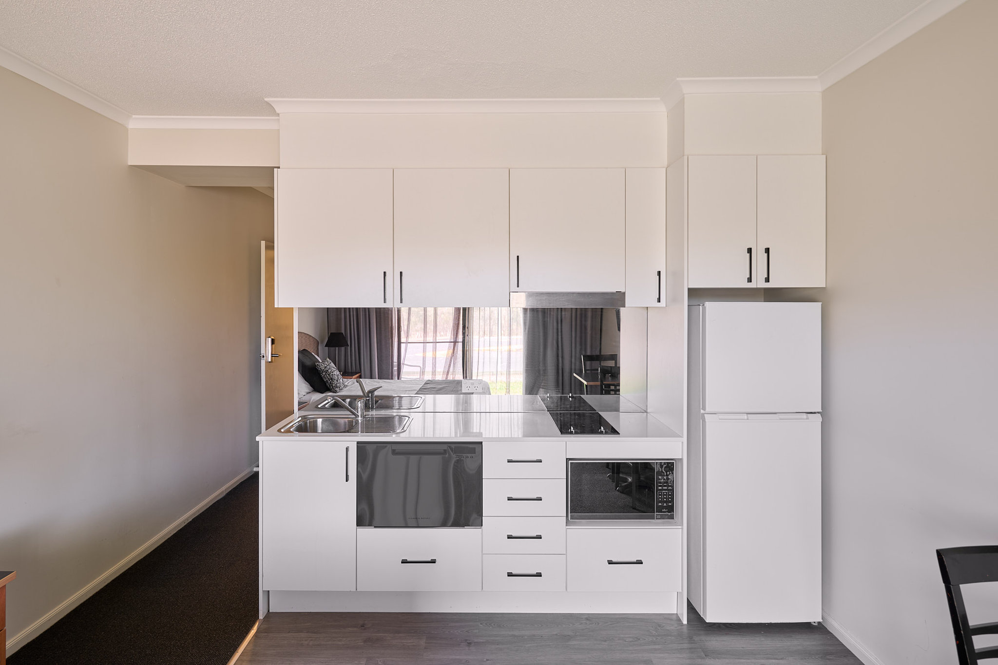 Alpha Hotel Canberra 24/41