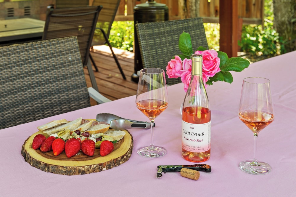 The Gables Wine Country Inn 30/50