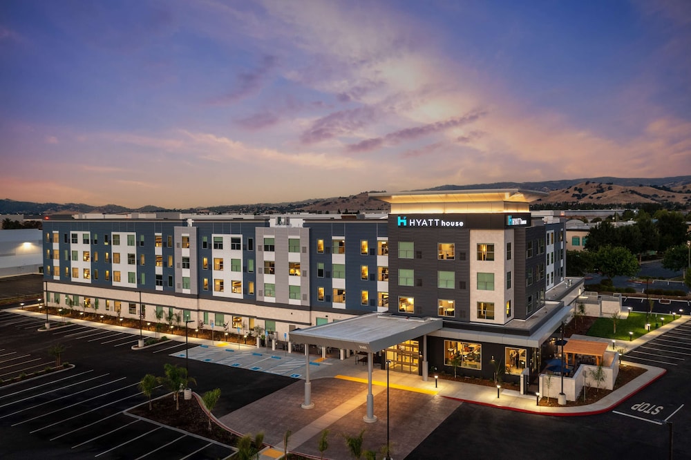 Hyatt House Vacaville 1/38