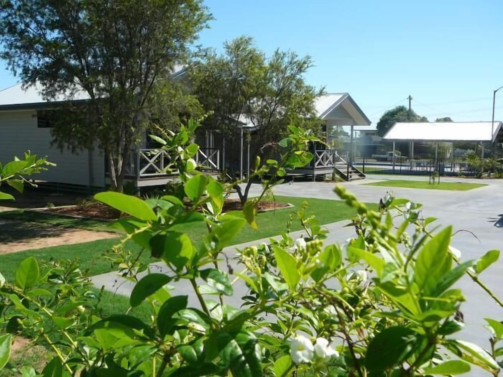 Barcaldine Country Motor Inn 33/45