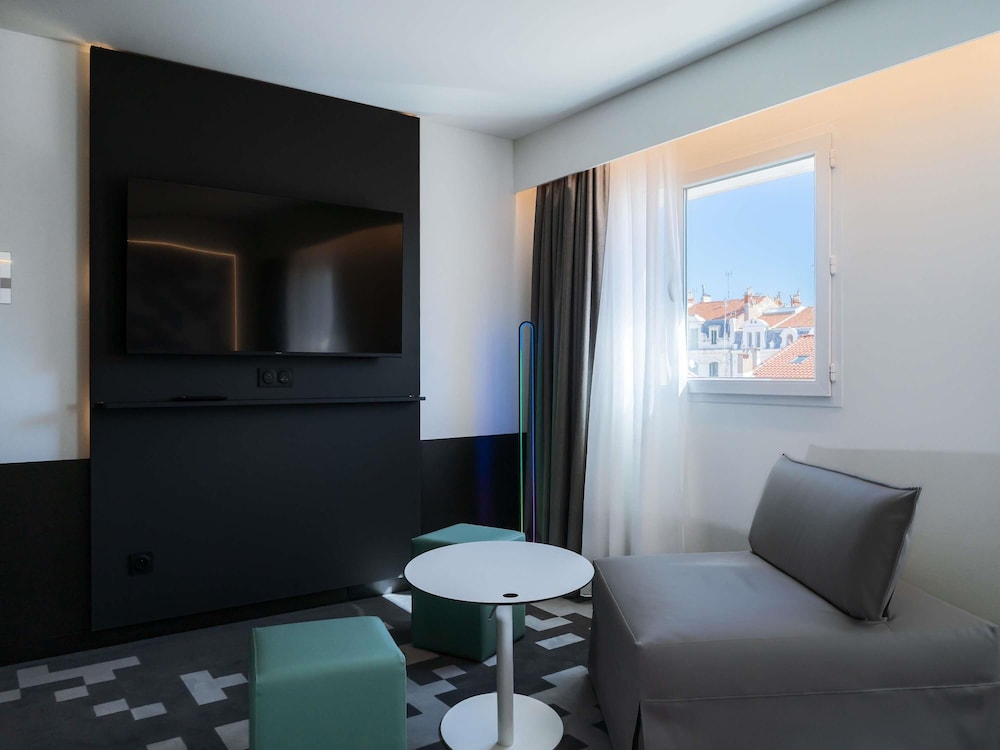 Mercure Beziers 28/47