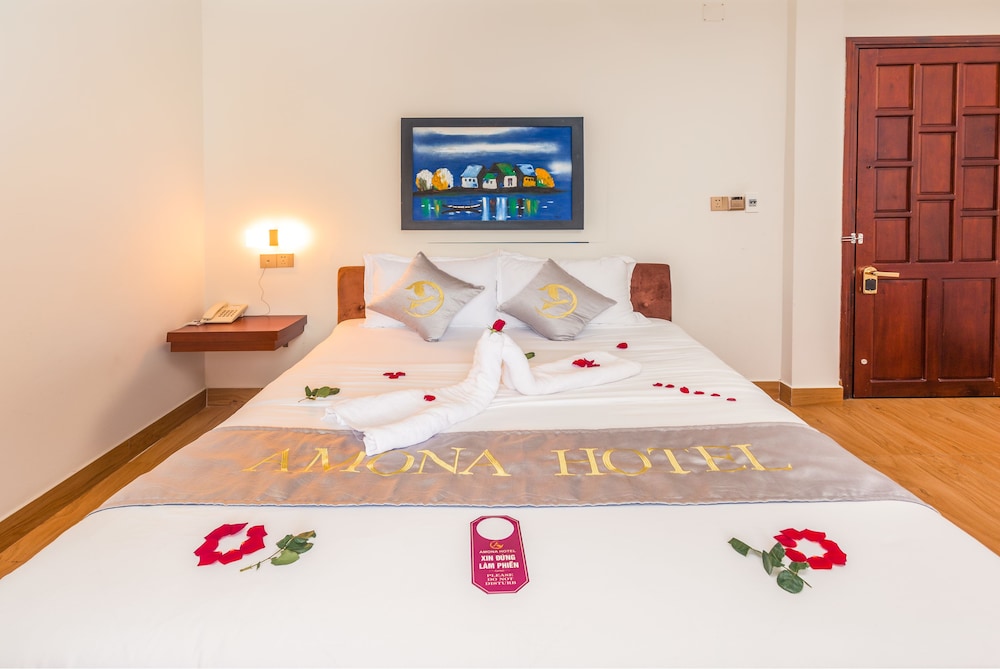 Amona Hotel 15/50