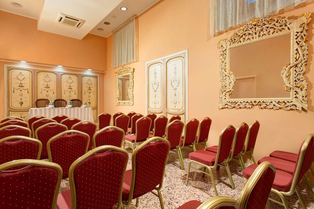 Golden Tulip Rome Piram 32/50