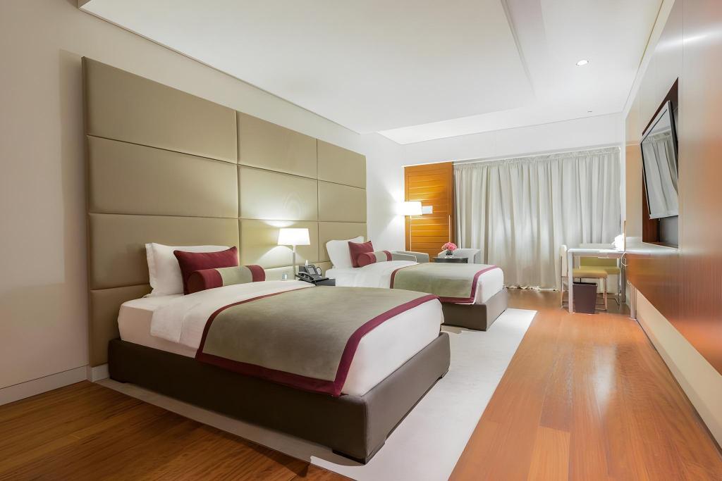 Prime, Family, Single Bed