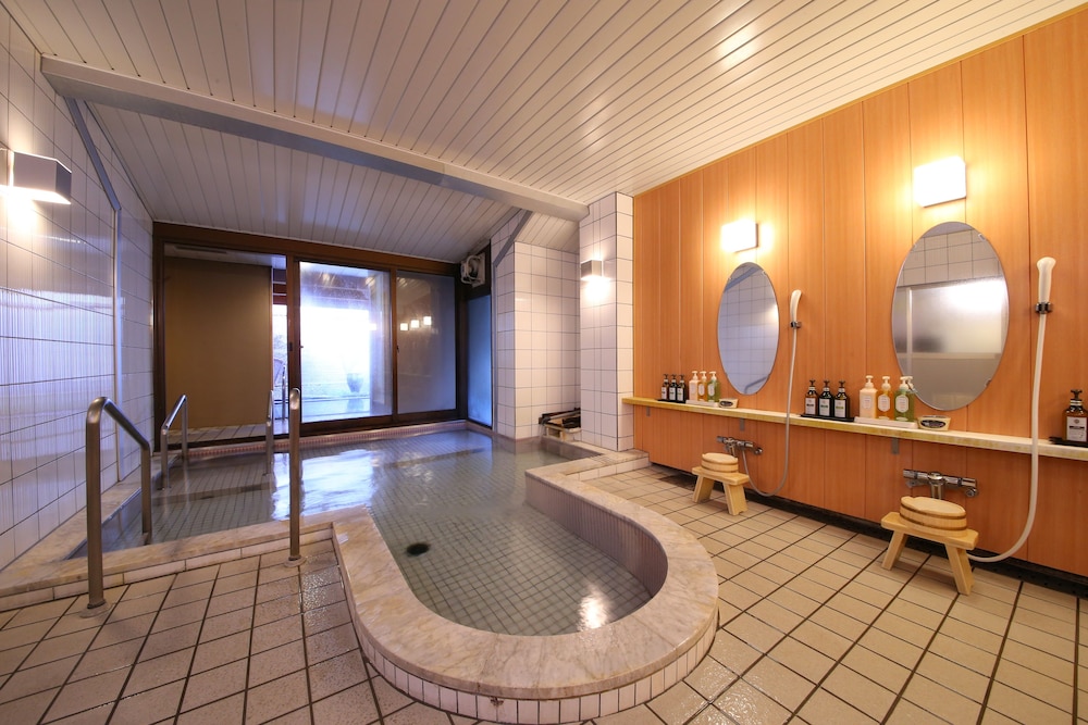 KAWAGUCHIKO PARK HOTEL 34/50