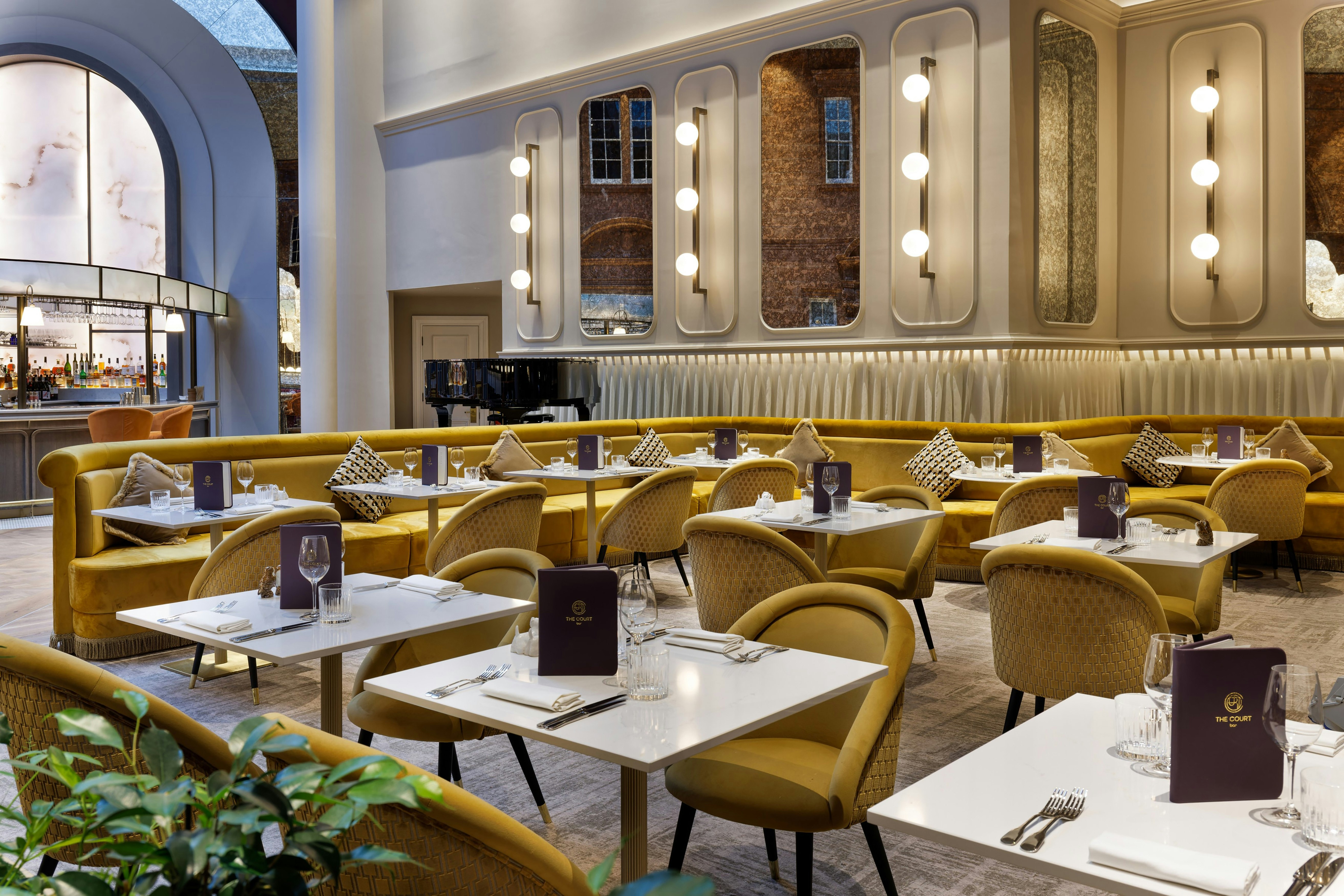 The Caledonian Edinburgh, Curio Collection by Hilton 33/60
