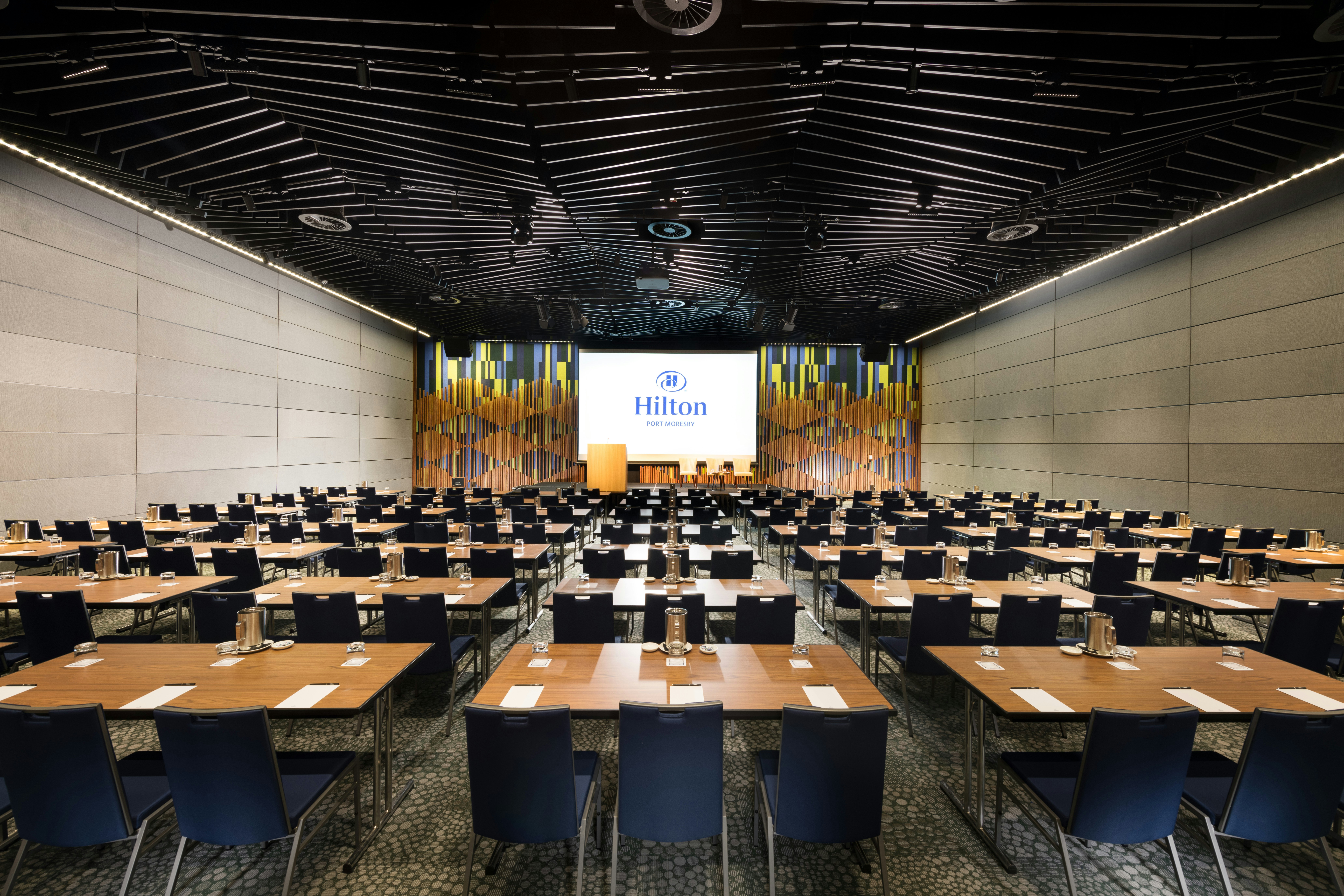Hilton Port Moresby Papua New Guinea 66/78