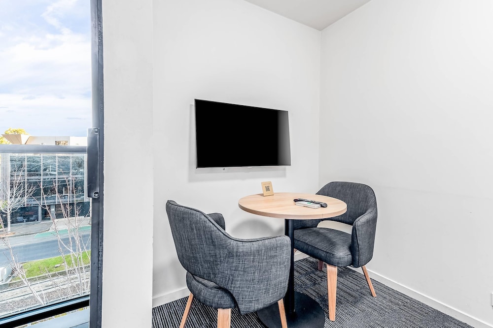 Quality Apartments North Melbourne 42/54