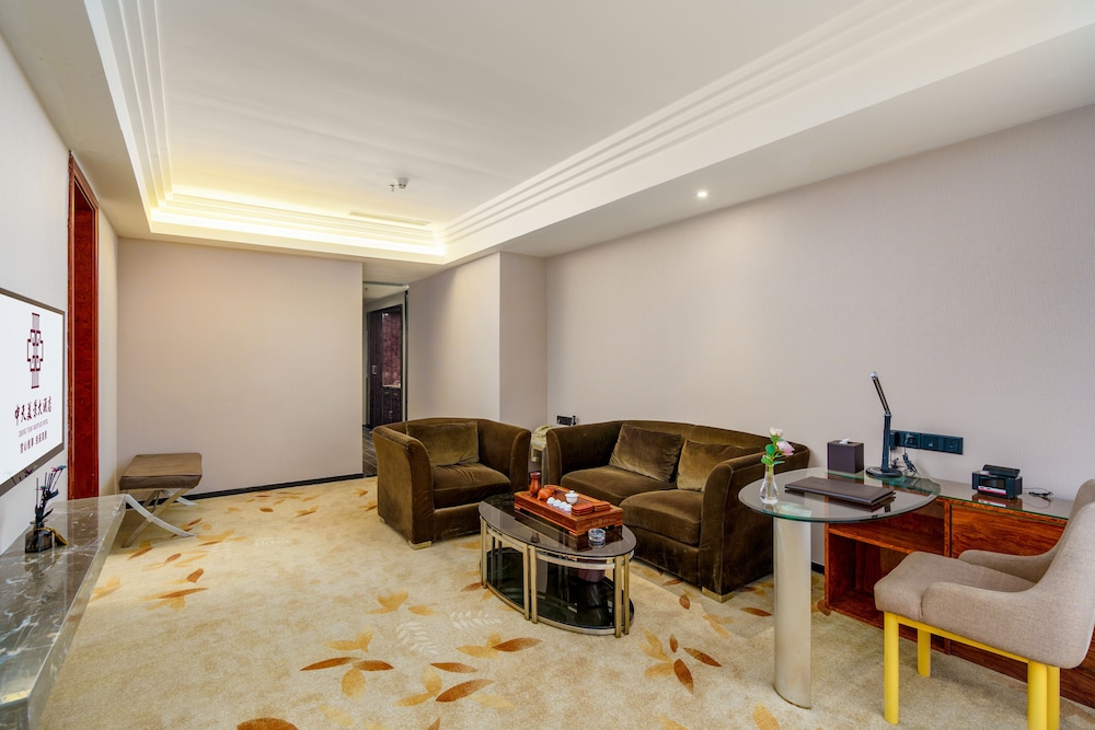 Zhong Tian Mayfair Hotel 41/56